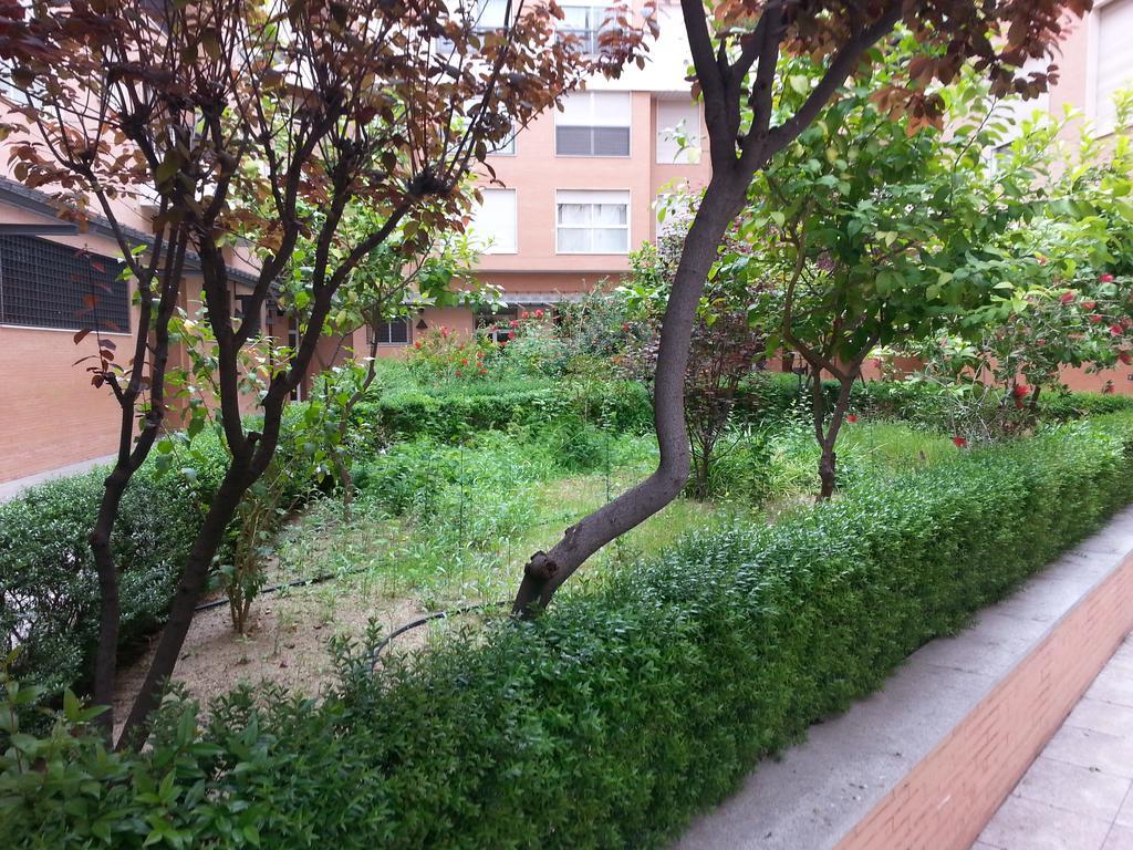 Apartamento Buhaira Sevilha Exterior foto